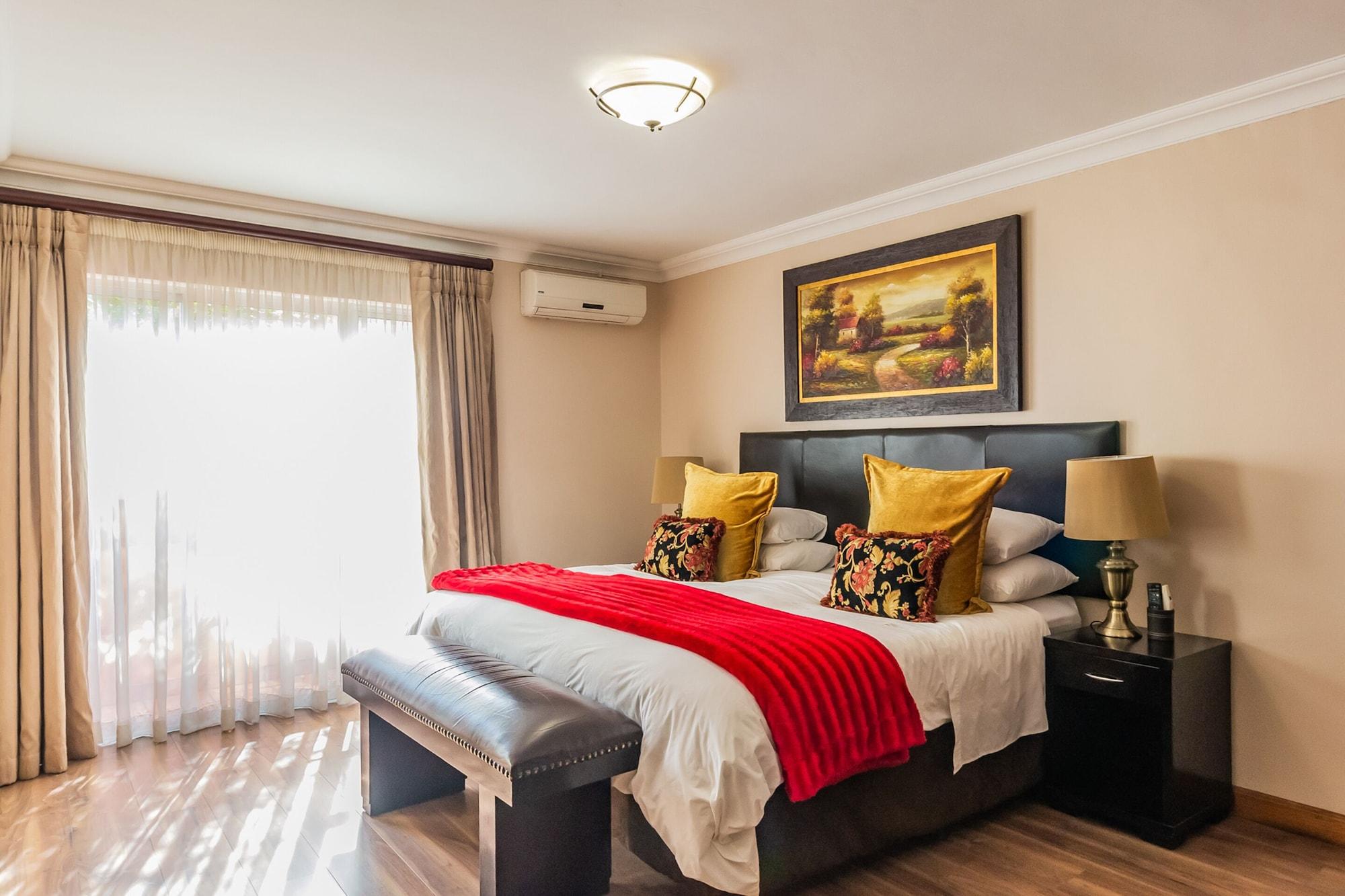 Sunward Park Guest House & Conference Center Boksburg Ngoại thất bức ảnh