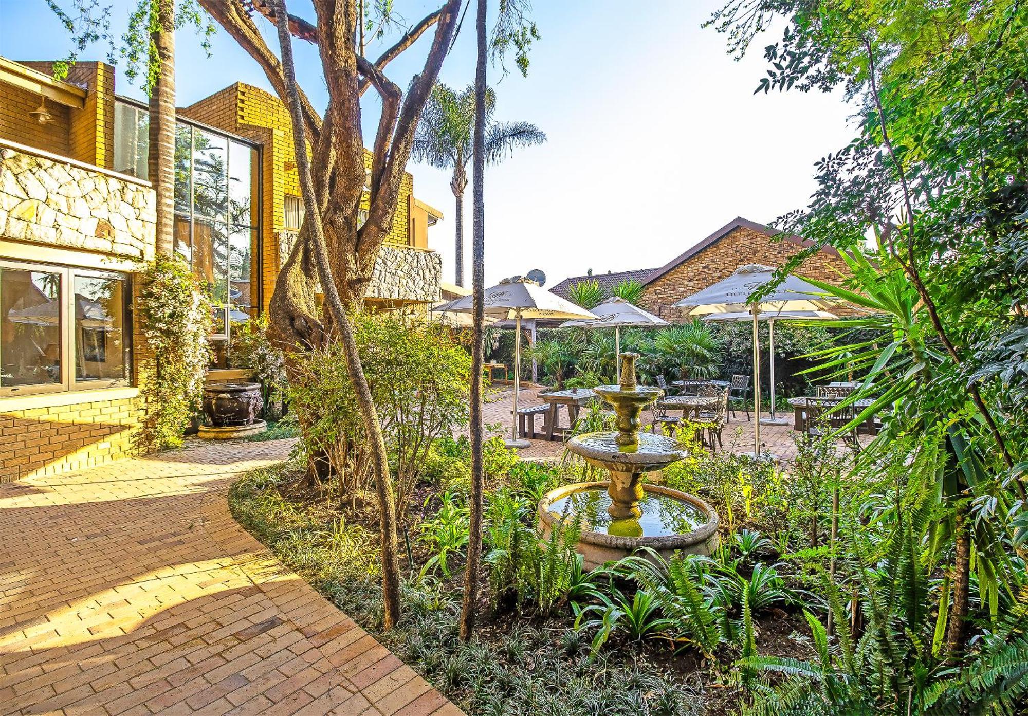 Sunward Park Guest House & Conference Center Boksburg Ngoại thất bức ảnh