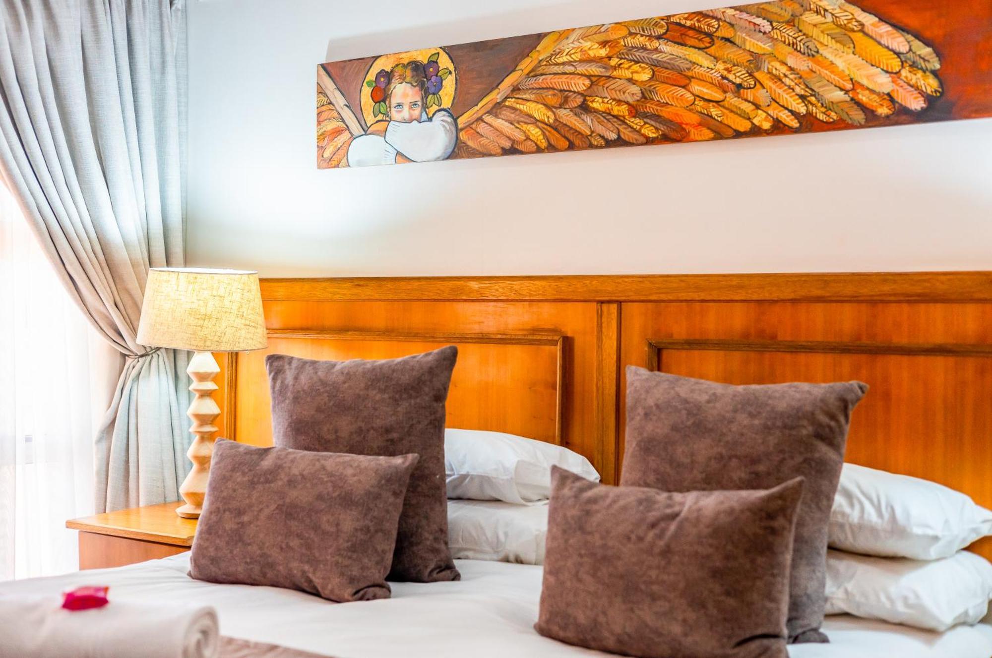 Sunward Park Guest House & Conference Center Boksburg Ngoại thất bức ảnh